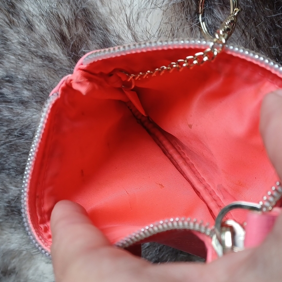 Victoria's Secret  case - Picture 8 of 9